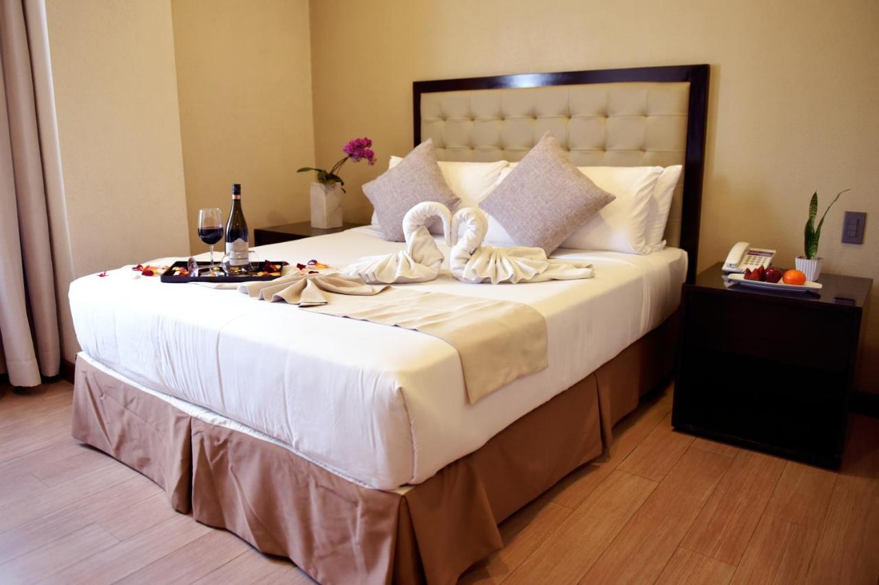 Aura One Hotel Baguio City Exterior photo